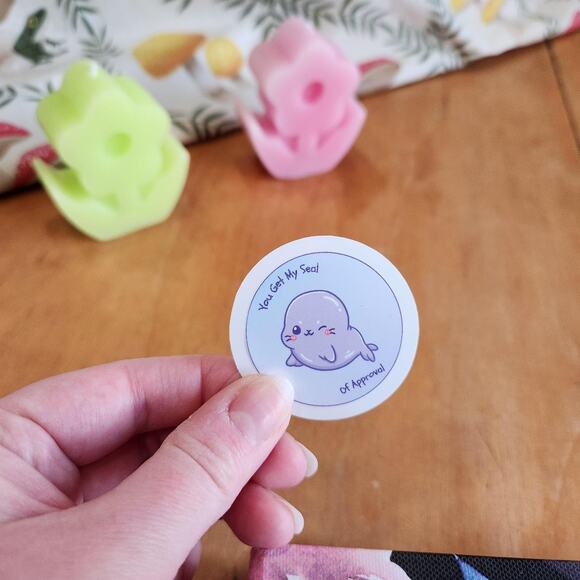 Cute Chubby Animal Seal Sticker Funny Message Gag Gift Dad Joke Purple Blue - Picture 3 of 4